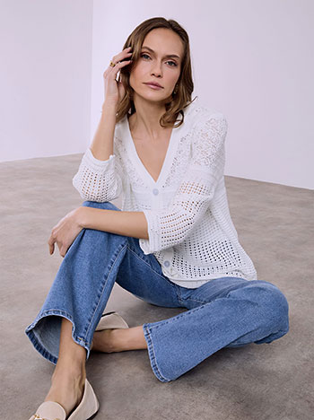 Cardigan perforated with viscose in white