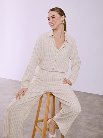Σετ με ριγέ πουκάμισο και παντελόνα σε μπεζ