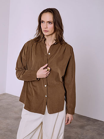 Πουκάμισο βαμβακερό κοτλέ σε καφέ