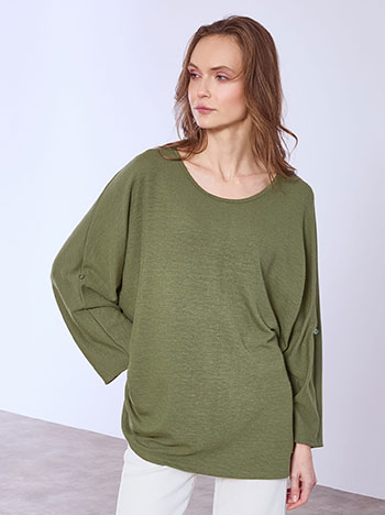 Top with rolled up sleeves in khaki
