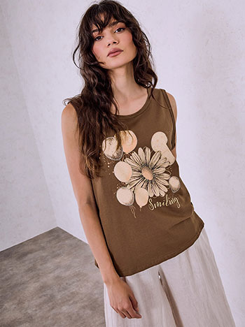 Sleeveless top with graphic print in brown