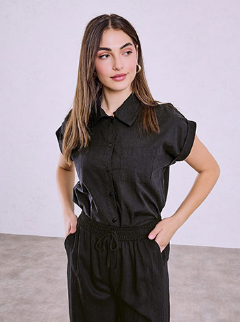 Short-sleeve shirt with linen in black