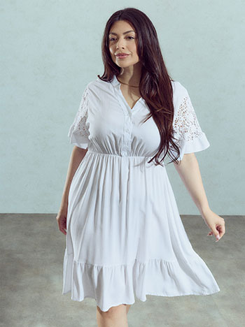 Dress with crochet sleeves in white