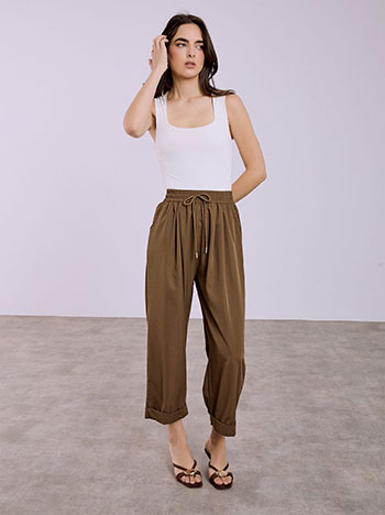 Trousers high waist in brown
