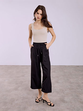 Trousers high waist in black