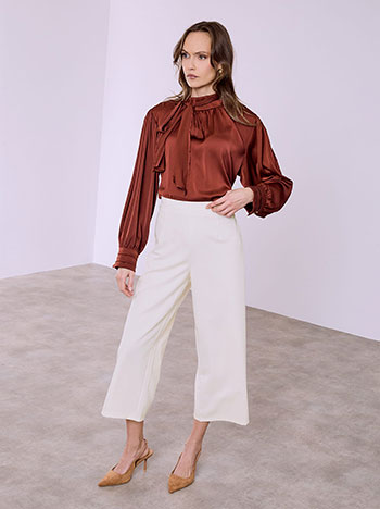 Παντελόνι cropped σε ίσια γραμμή σε εκρού