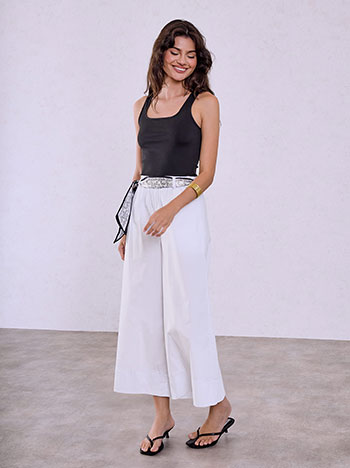 Cropped wide-leg trousers with scarf in white