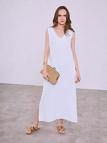 Linen maxi dress with pockets in white