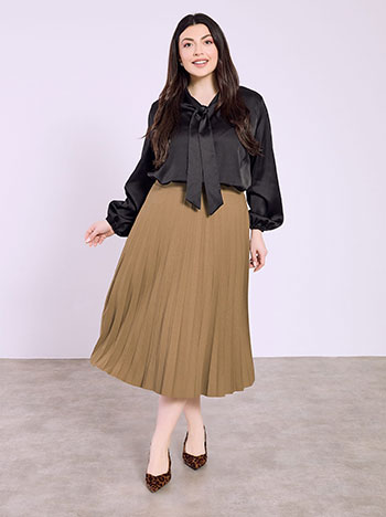 Skirt midi pleated in camel