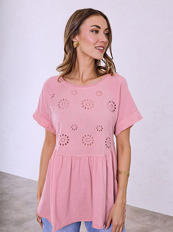 Μπλούζα με βολάν στο τελείωμα σε ροζ