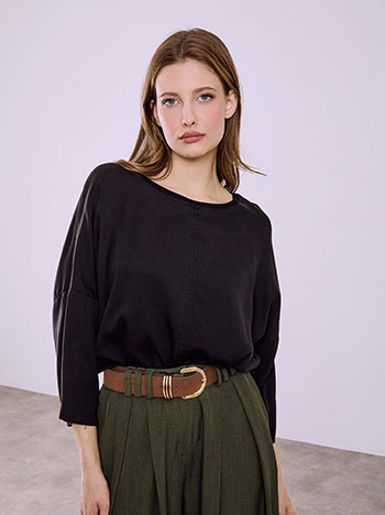 Μπλούζα με γυριστό μανίκι σε μαύρο