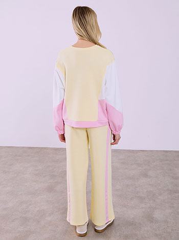 Σετ φόρμας με συνδυασμό χρωμάτων σε κίτρινο