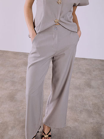 Παντελόνι σε ίσια γραμμή σε γκρι