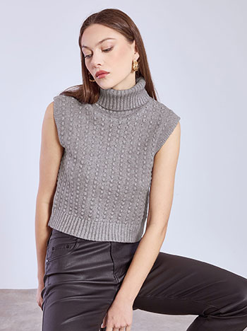 Turtleneck with textured knit in grey