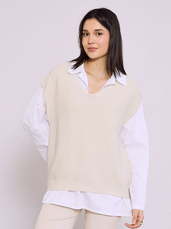Shirt and sleeveless sweater set in light beige
