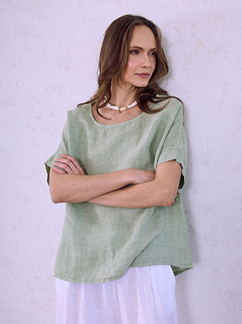 Embroidered back blouse in light khaki
