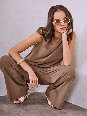 Top and wide leg trousers with linen set in brown