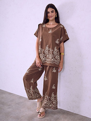 Top and wide leg trousers set in brown