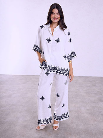Embroidered shirt and wide-leg trousers set in white midnight blue