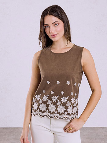 Top with broderie details in brown