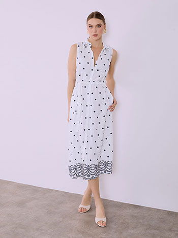 Shirtdress with broderie flowers in white