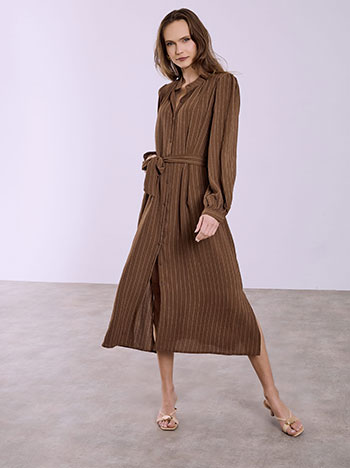 Φόρεμα σεμιζιέ ριγέ σε καφέ