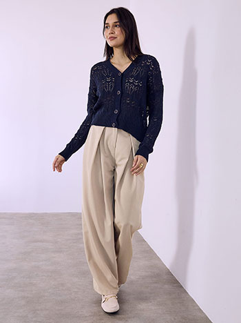 Παντελόνι με πιέτες σε μπεζ