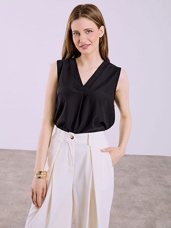 Μπλούζα αμάνικη με πιέτα σε μαύρο