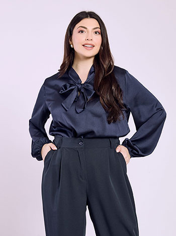 Top satin with tie in dark blue