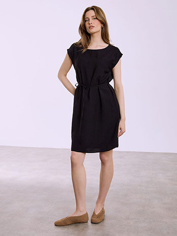 Φόρεμα μίνι μονόχρωμο σε μαύρο