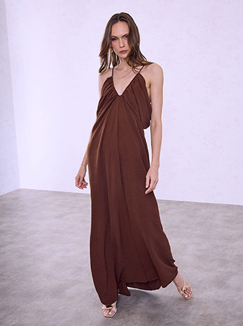 Maxi dress with open V-back in brown