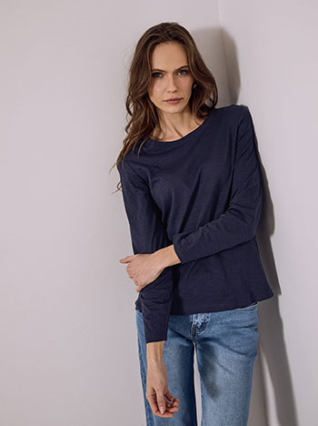 Top cotton in dark blue