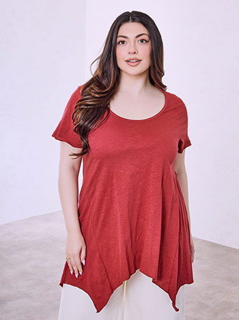 Asymmetric hem top in light red