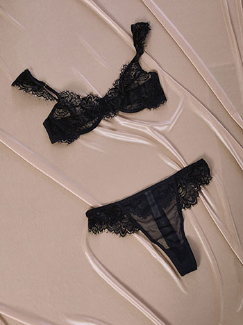Σετ εσωρούχων με δαντέλα σε μαύρο
