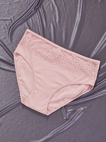 Brief with lace detail in light purple