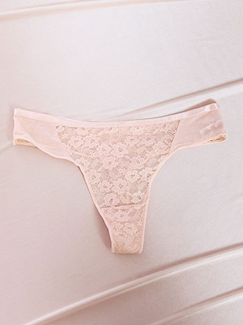 String laced in peach