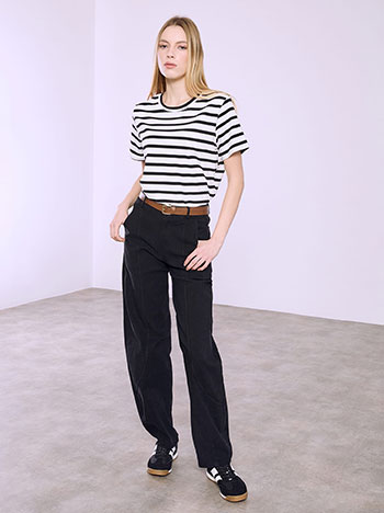 Trousers barrel with belt in black