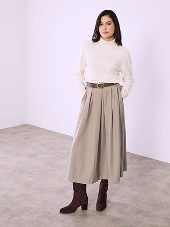 Skirt maxi with pleats in light brown