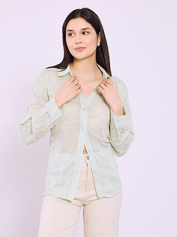 Πουκάμισο με κεντητά σχέδια σε μέντα