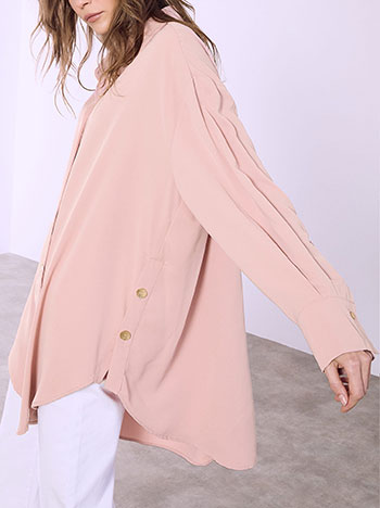 Πουκαμίσα με κουμπιά στο πλάι σε ροζ