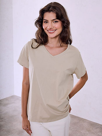 V neckline T-shirt in beige