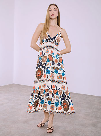 Maxi floral dress in off white