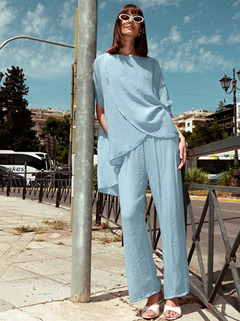 Σετ με κρουαζέ μπλούζα και παντελόνα σε γαλάζιο