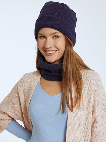 Set knitted snood and beanie in dark blue