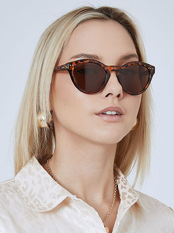 Tortoishell sunglasses in brown