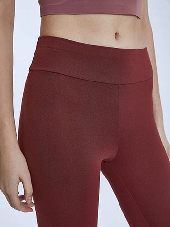 Monochrome leggings curvy in burgundy, 7.99€