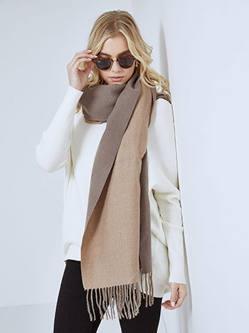 Scarf with cotton in light brown