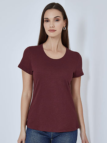 Cotton monochrome T-shirt in wine red