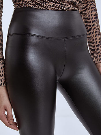 Leather effect leggings with elastic waistband in black, 9.99