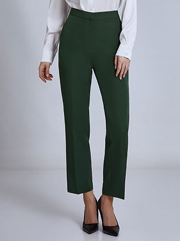 Παντελόνι σε ίσια γραμμή με τσέπες σε πράσινο σκούρο